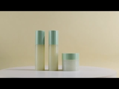 Bouteille de toner pour le visage en jade vert Bouteilles et bocaux en plastique personnalisés pour emballage cosmétique