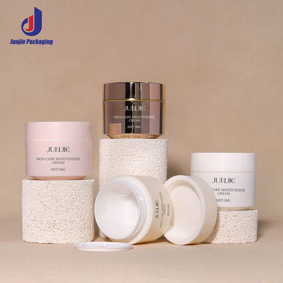 Bouteilles de plastique en PP rondes 50g Contenants cosmétiques sur mesure avec plafond à vis